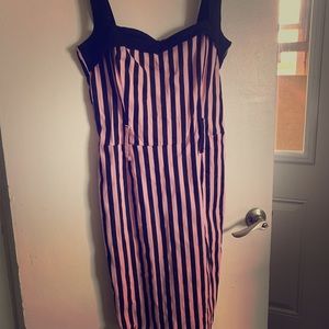 Switchblade dress pink stripe